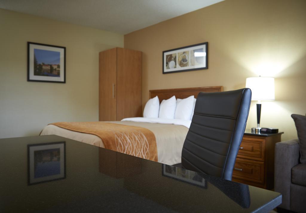 Comfort Inn Orillia Luaran gambar