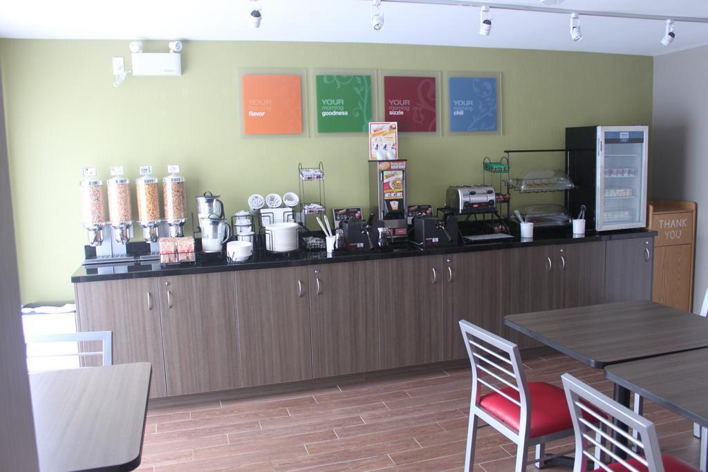 Comfort Inn Orillia Luaran gambar